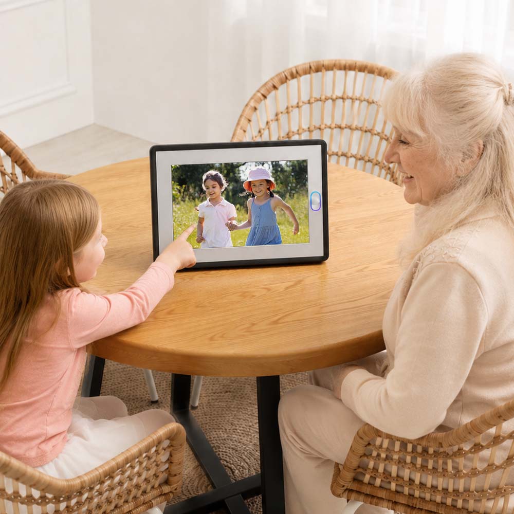A photo frame on the office desk brings a personal touch to your workspace.